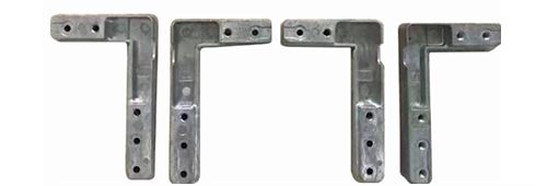 Aluminum frame corner bracket